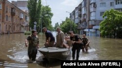 В зоне затопления после прорыва плотины Каховской ГЭС