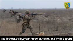 Подразделения десантно-штурмовых войск ВСУ на учениях в Херсонской области, март 2021 года